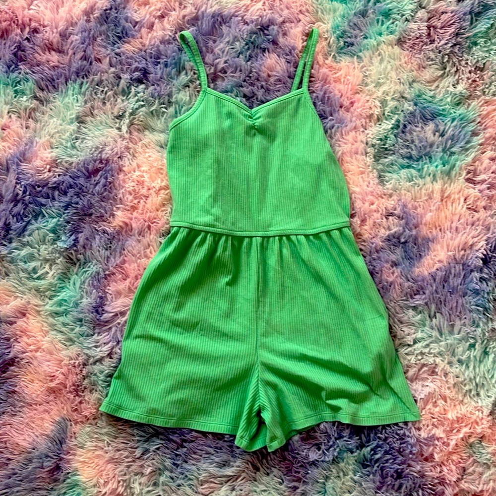 Kids romper size L 10-12 OLD NAVY